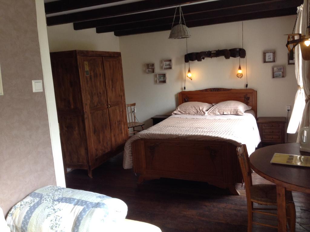 Bed and Breakfast Aux Sources De L'Yonne Glux-en-Glenne Exterior foto